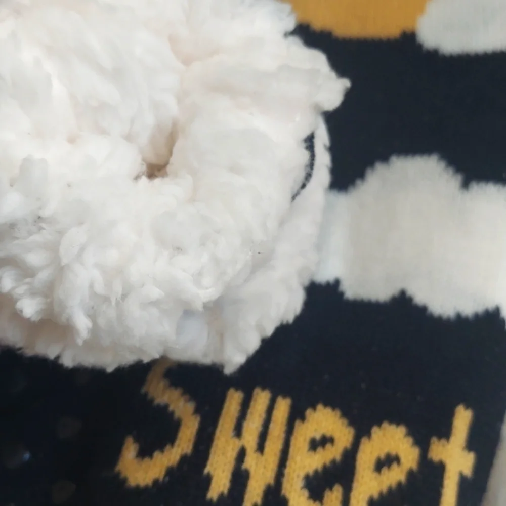 Sherpa Theme Socks 